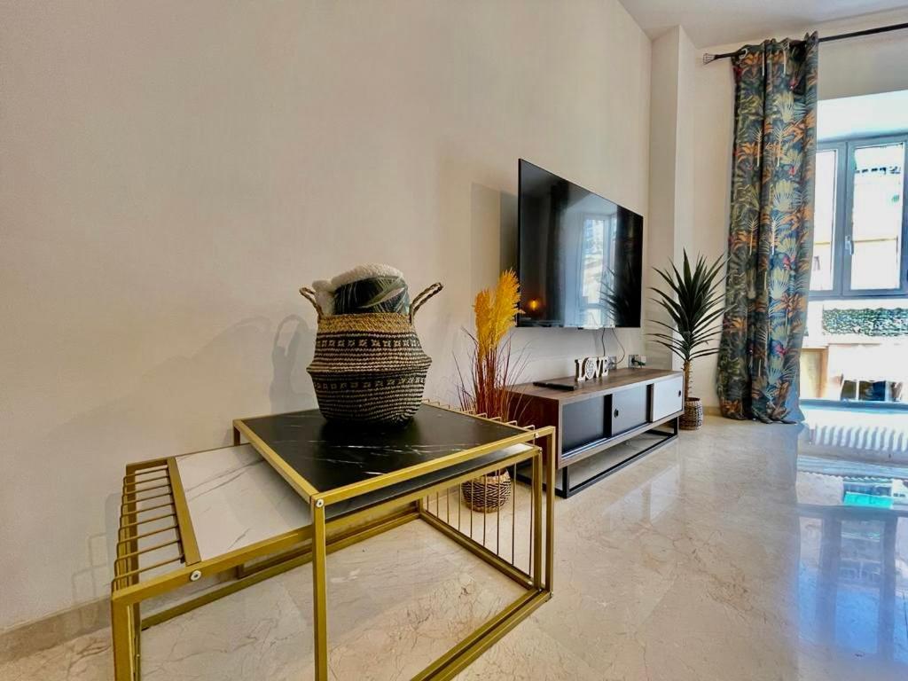 Suite La Perla Málaga Exteriör bild